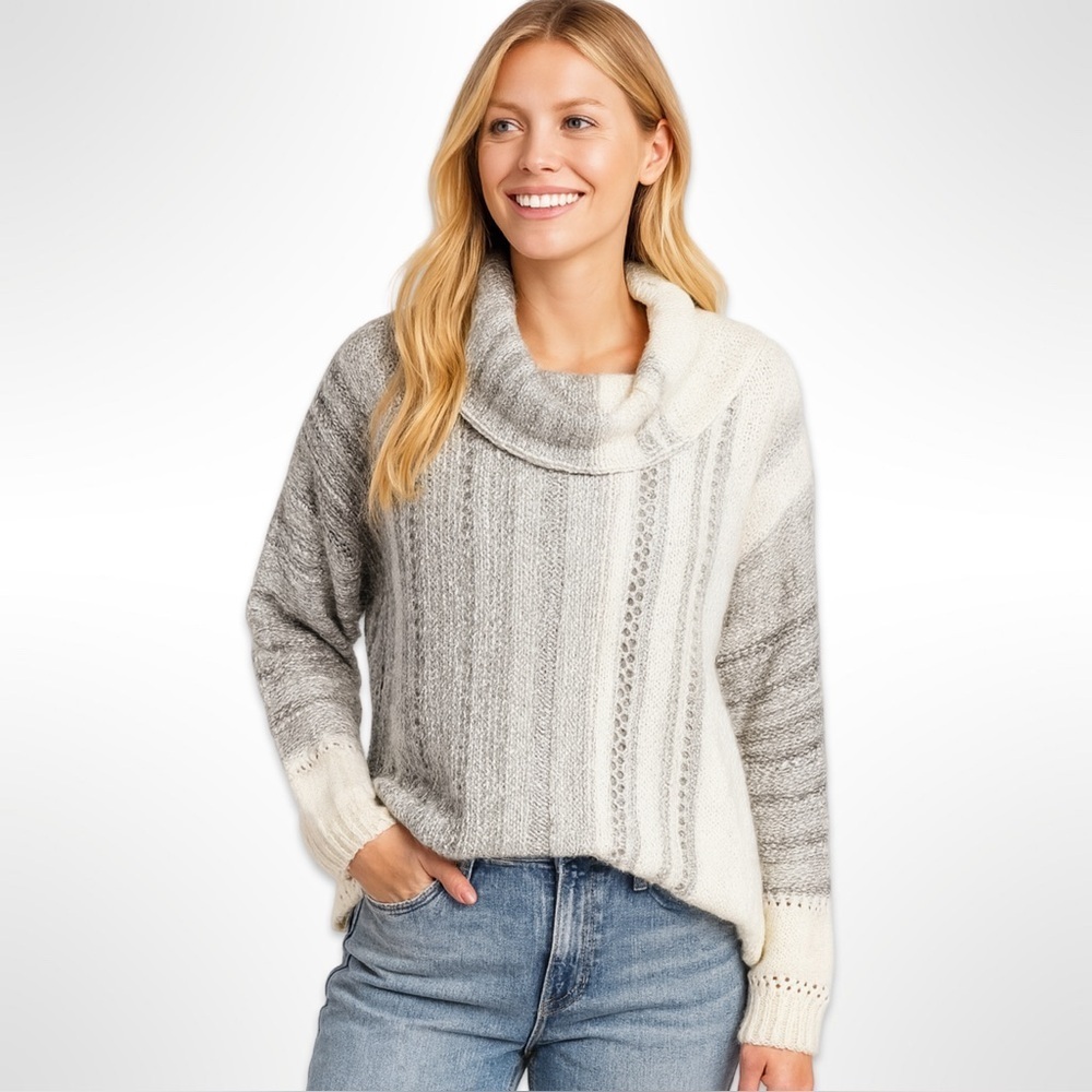 Knox Rose Cream and Grey Striped Cowl Neck Sweater Size Large
